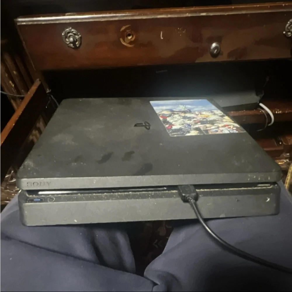 Sony console sleek